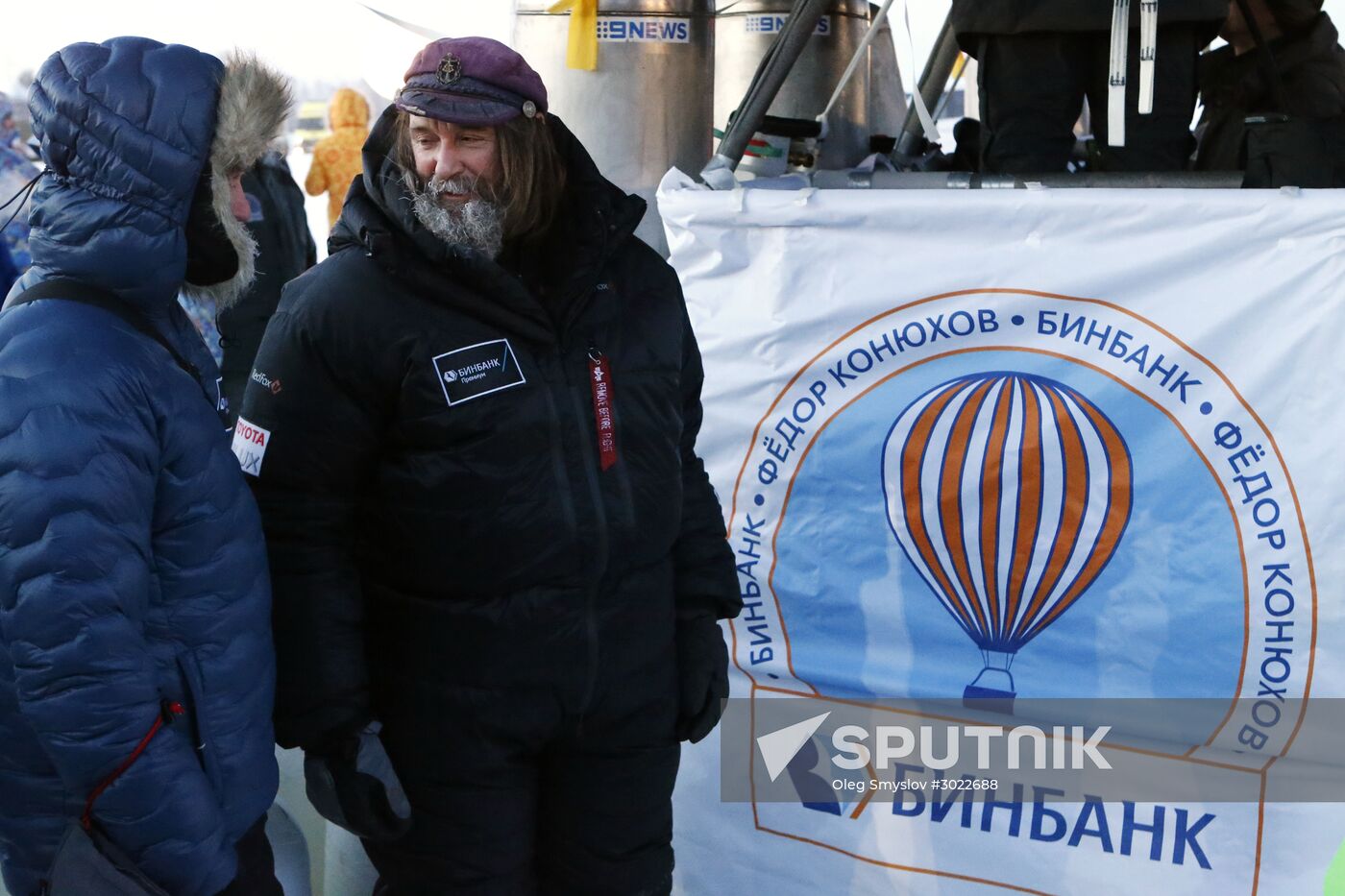 Fyodor Konyukhov and Ivan Menyaylo start hot air balloon flight
