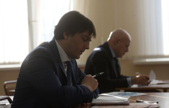 Russian parents take Unified State Exam