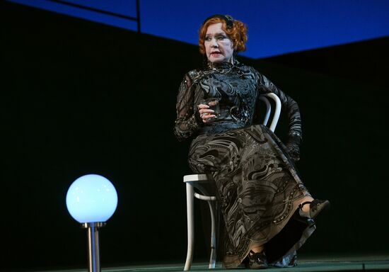 Dress rehearsal of play "Oranges & Lemons"