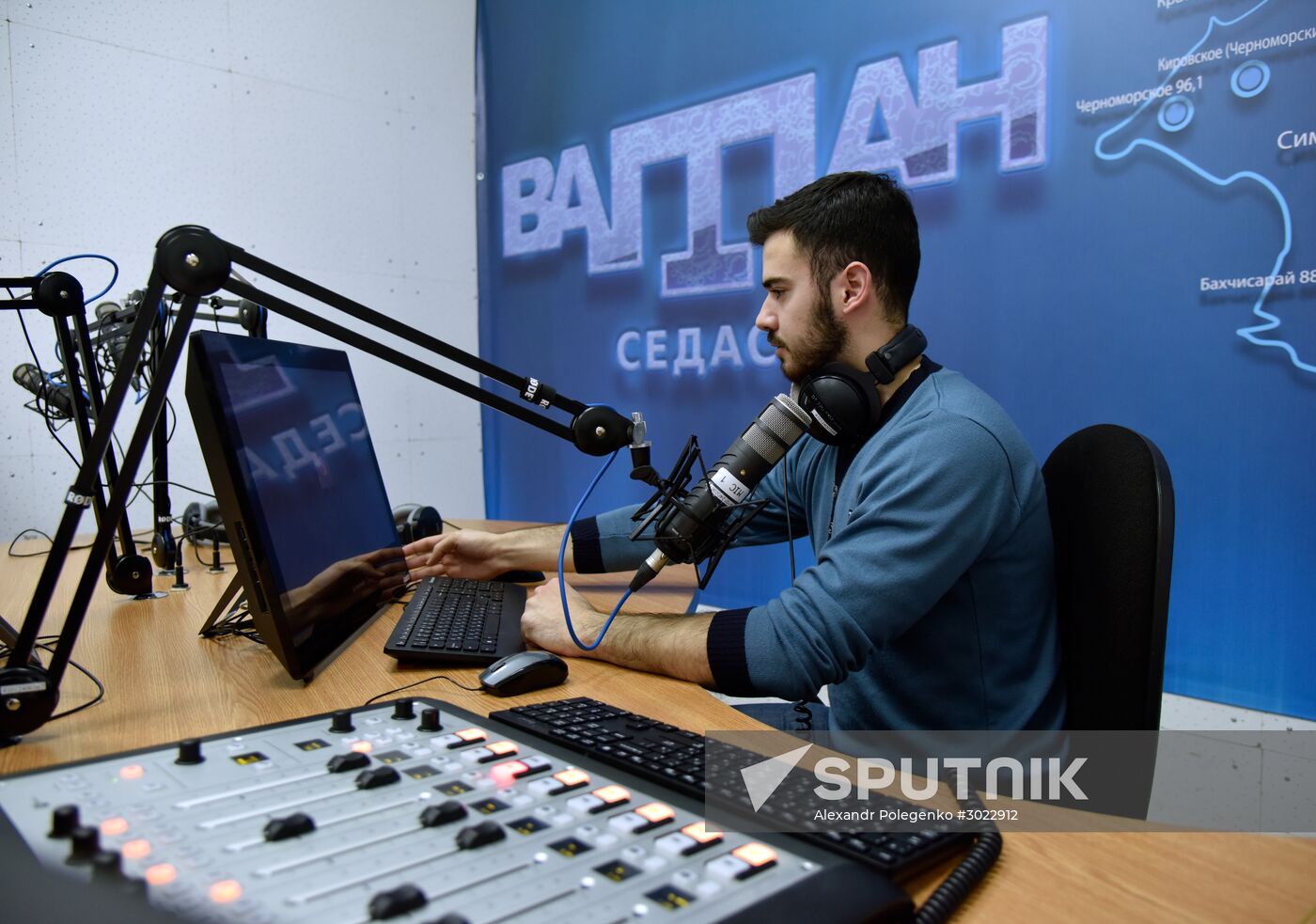 First public Crimean-Tatar radio in Crimea