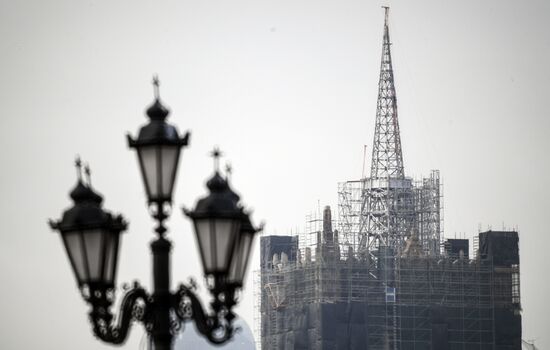 Renovation of Foreign Ministry's spire continues