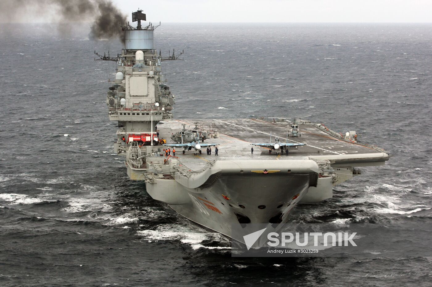 Distant sea voyage by Russian Northern Fleet's combat vessels