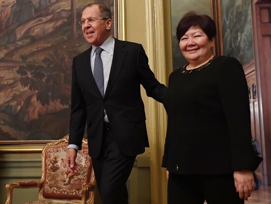 Foreign Minister Sergei Lavrov meets with OSCE Special Representative for Combating Trafficking in Human Beings