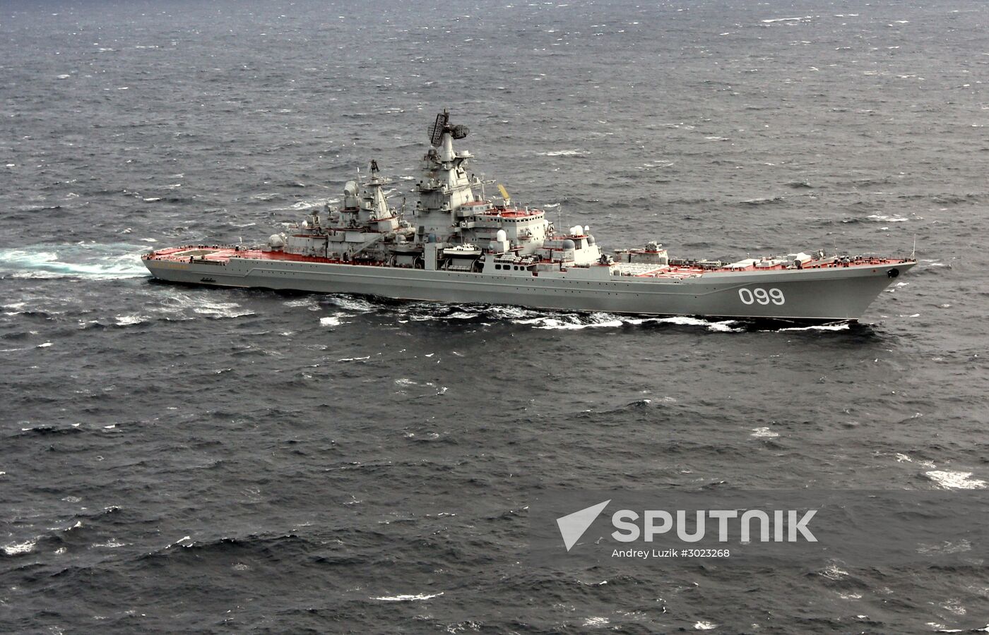 Distant sea voyage by Russian Northern Fleet's combat vessels