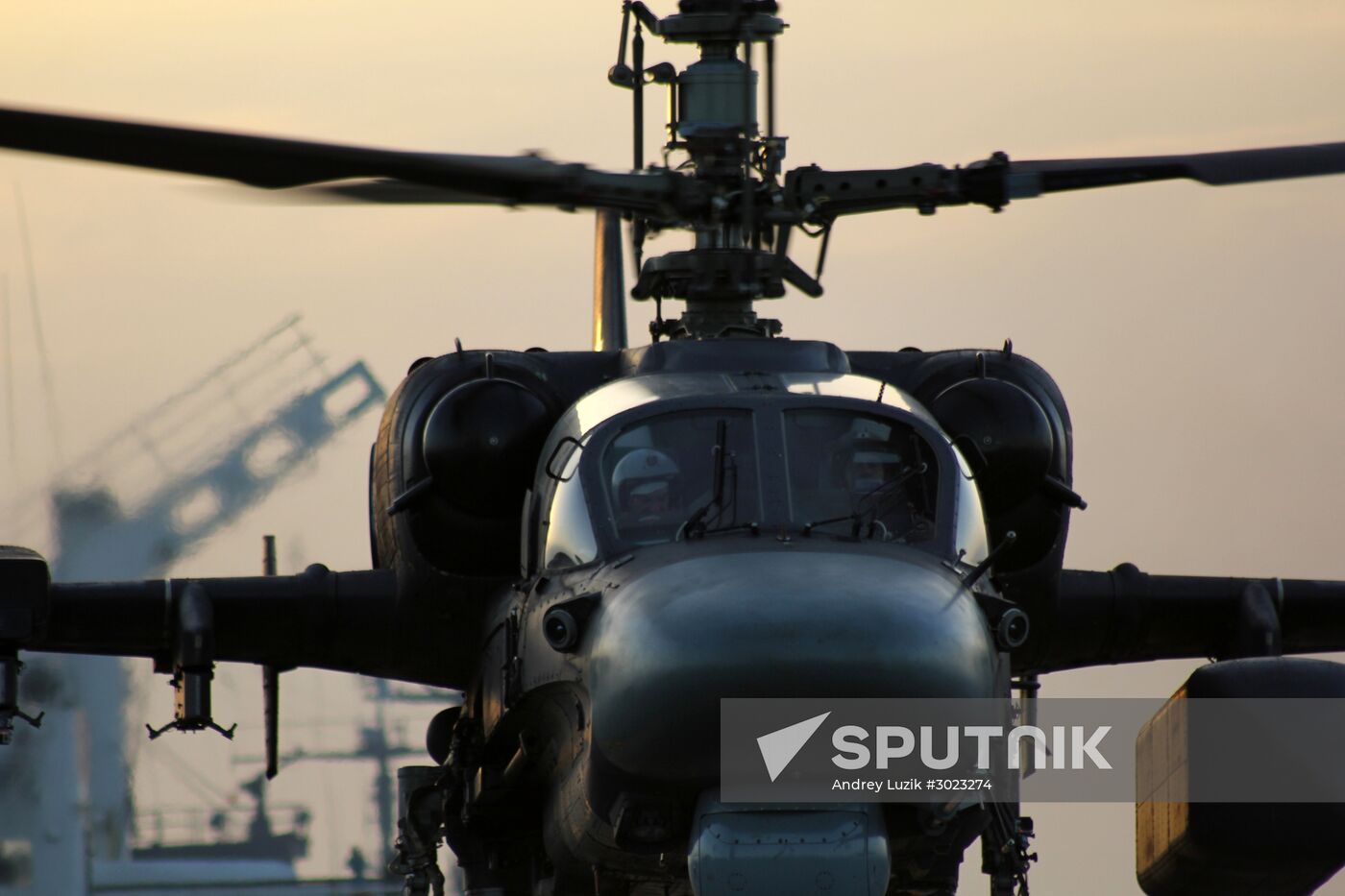 Distant sea voyage by Russian Northern Fleet's combat vessels