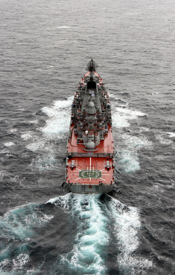 Distant sea voyage by Russian Northern Fleet's combat vessels