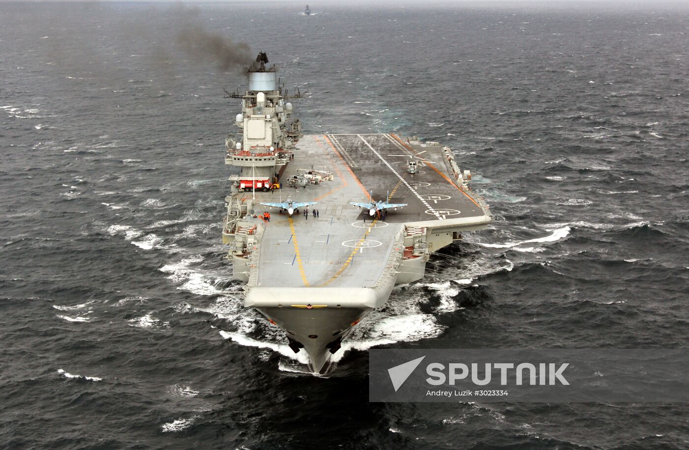 Distant sea voyage by Russian Northern Fleet's combat vessels