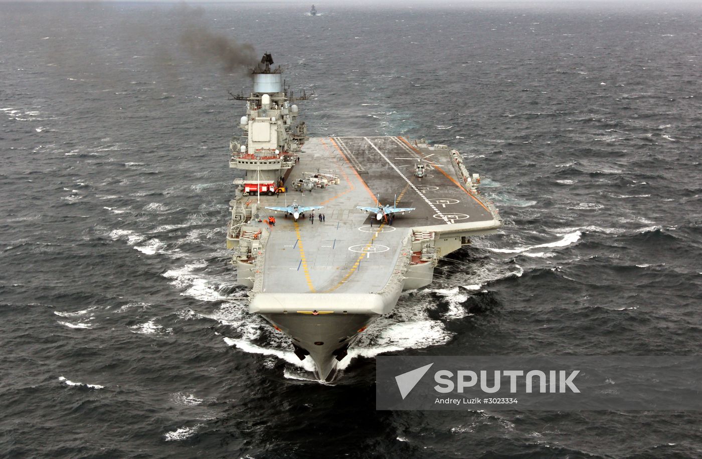 Distant sea voyage by Russian Northern Fleet's combat vessels