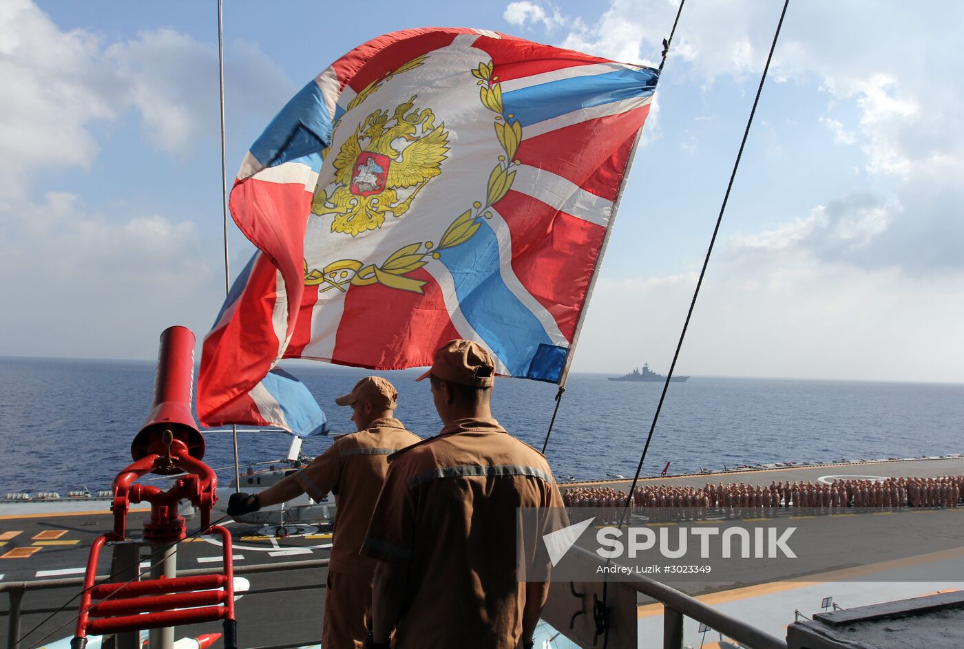 Distant sea voyage by Russian Northern Fleet's combat vessels