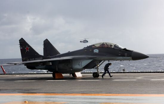 Distant sea voyage by Russian Northern Fleet's combat vessels