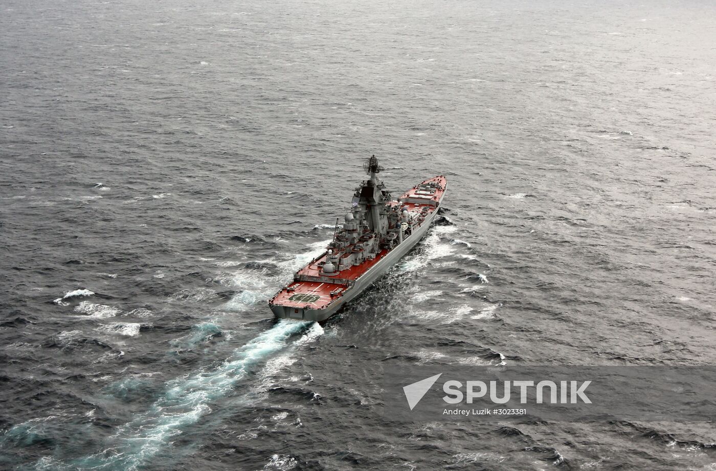 Distant sea voyage by Russian Northern Fleet's combat vessels