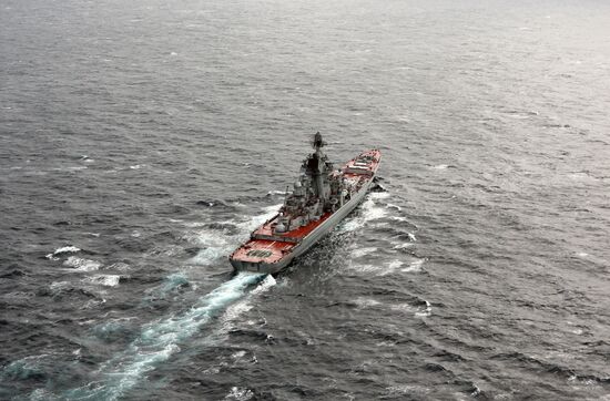 Distant sea voyage by Russian Northern Fleet's combat vessels