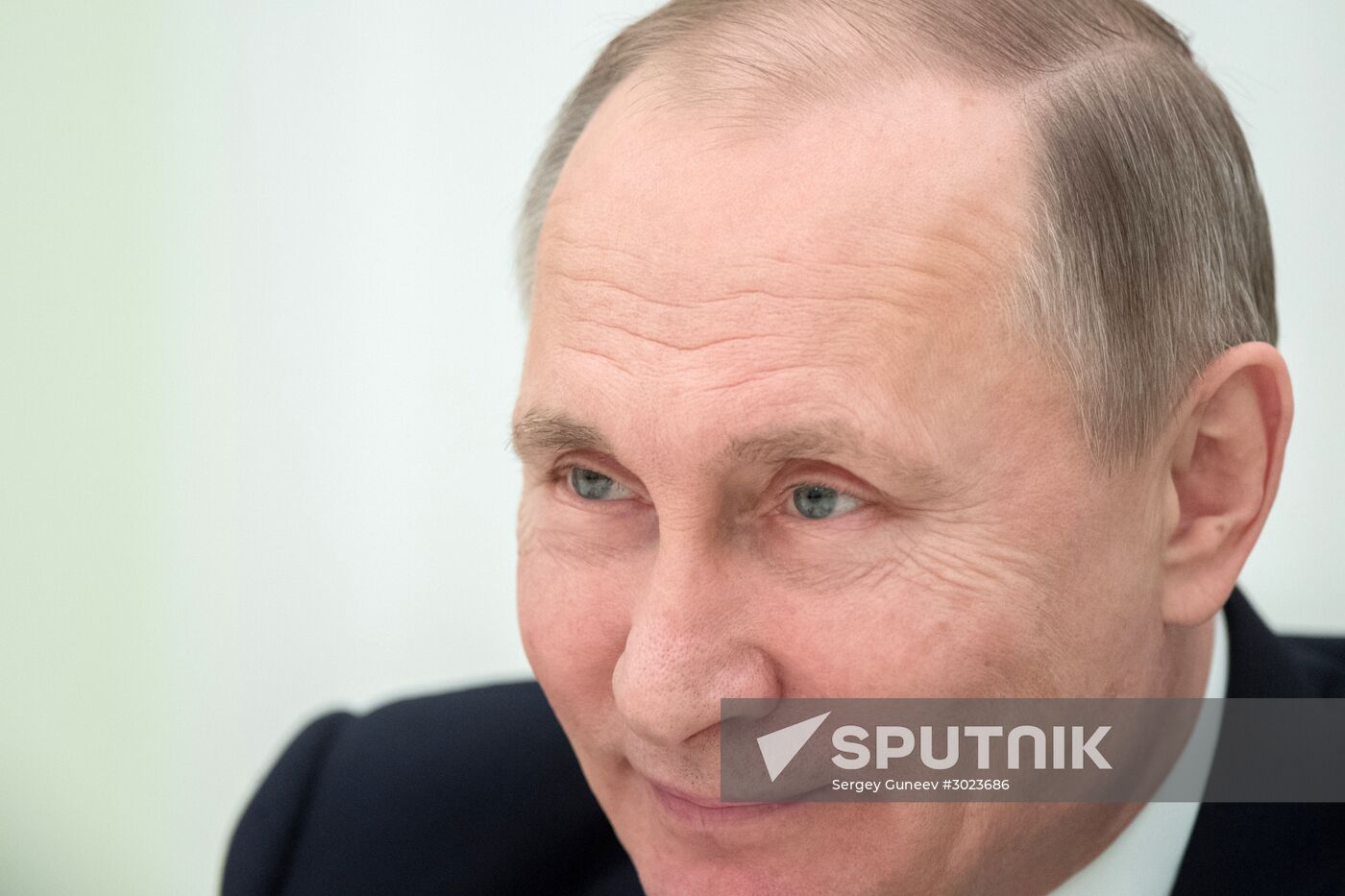 President Vladimir Putin meets with Volkswagen AG CEO Matthias Mueller