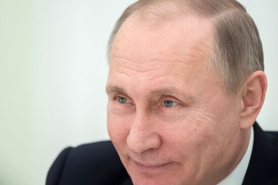 President Vladimir Putin meets with Volkswagen AG CEO Matthias Mueller