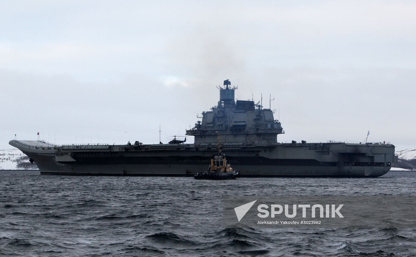 Admiral Kuznetsov aircraft carrier meeting ceremony in Severomorsk