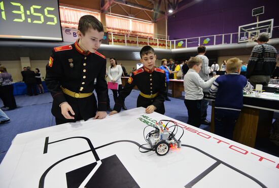 Robo-Fest-Urals 2017 robotics competition