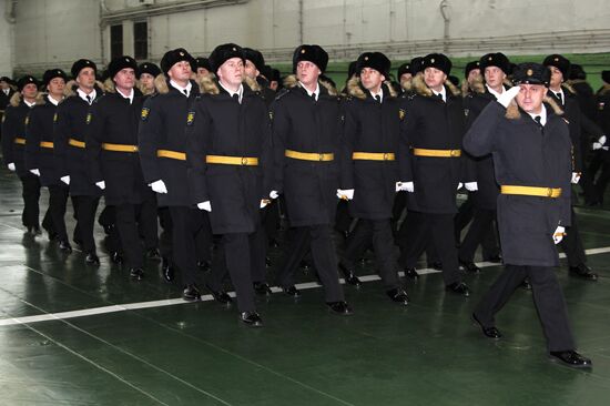 Admiral Kuznetsov aircraft carrier meeting ceremony in Severomorsk