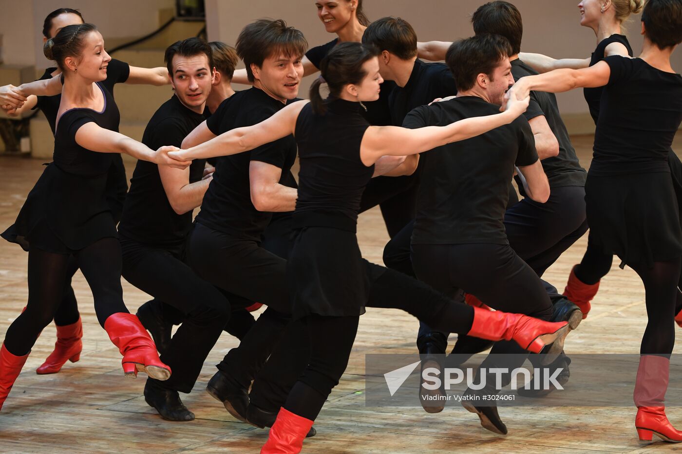 Igor Moiseyev Dance Company concert rehearsal
