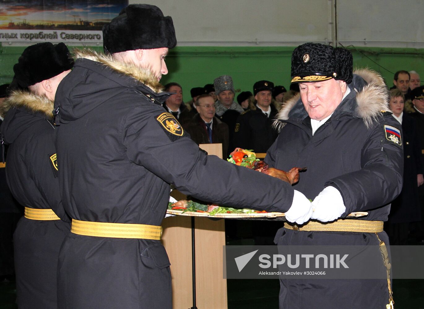 Welcoming the aircraft cruiser Admiral Kuznetsov in Severomorsk