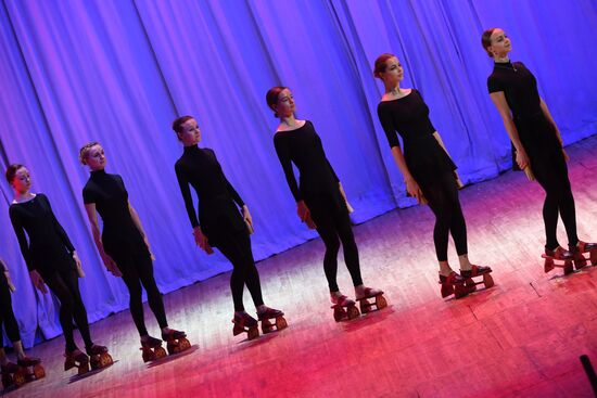 Igor Moiseyev Falk Dance Ensemble holds rehearsal
