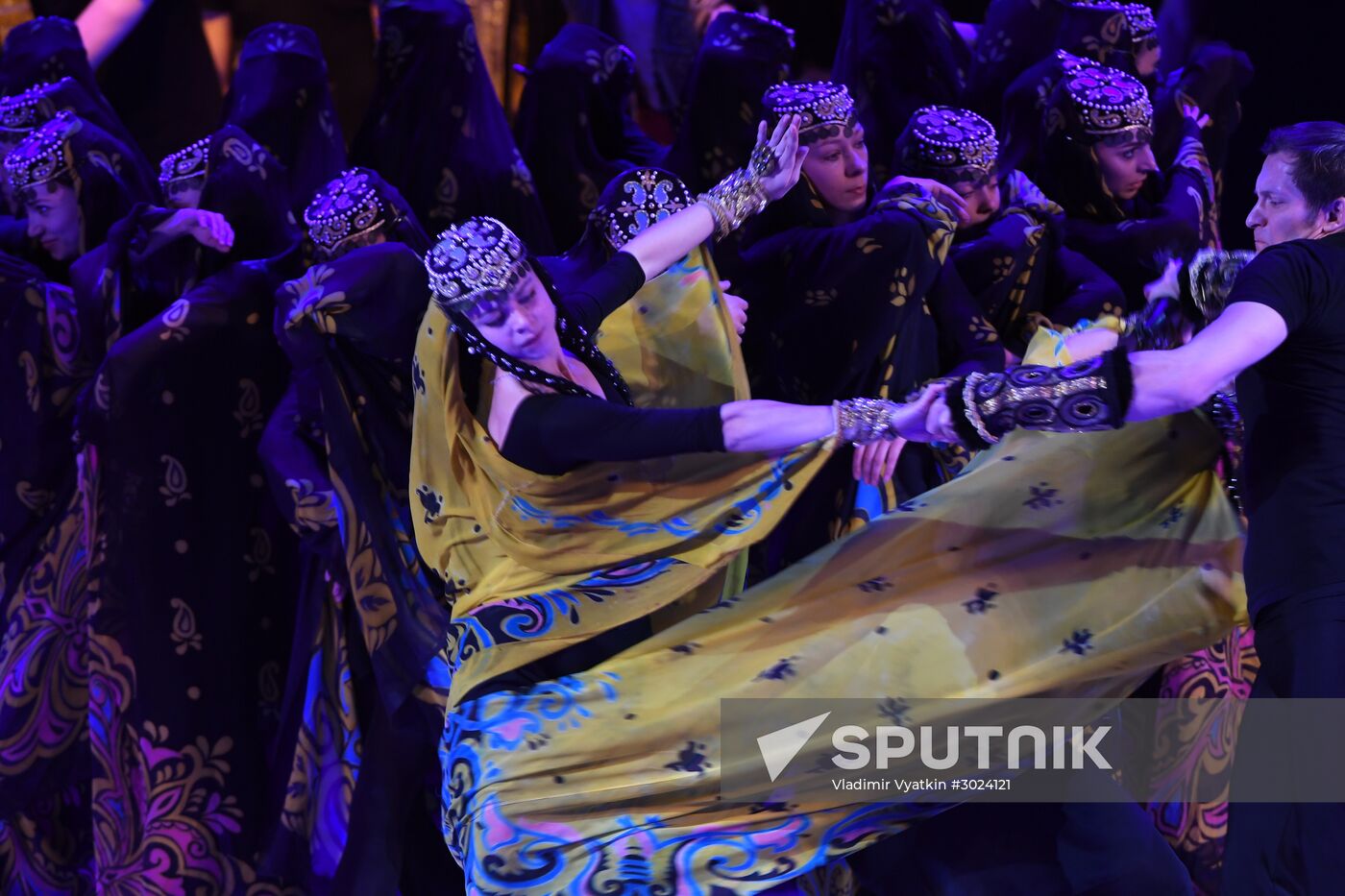 Igor Moiseyev Dance Company concert rehearsal