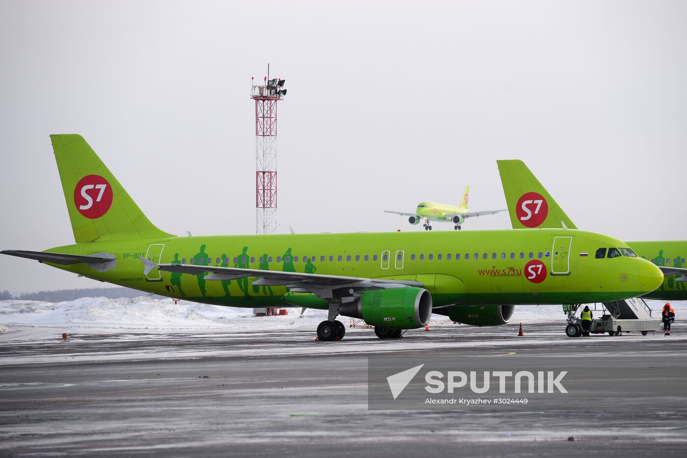 Civil Aviation Day at Novosibirsk International Airport