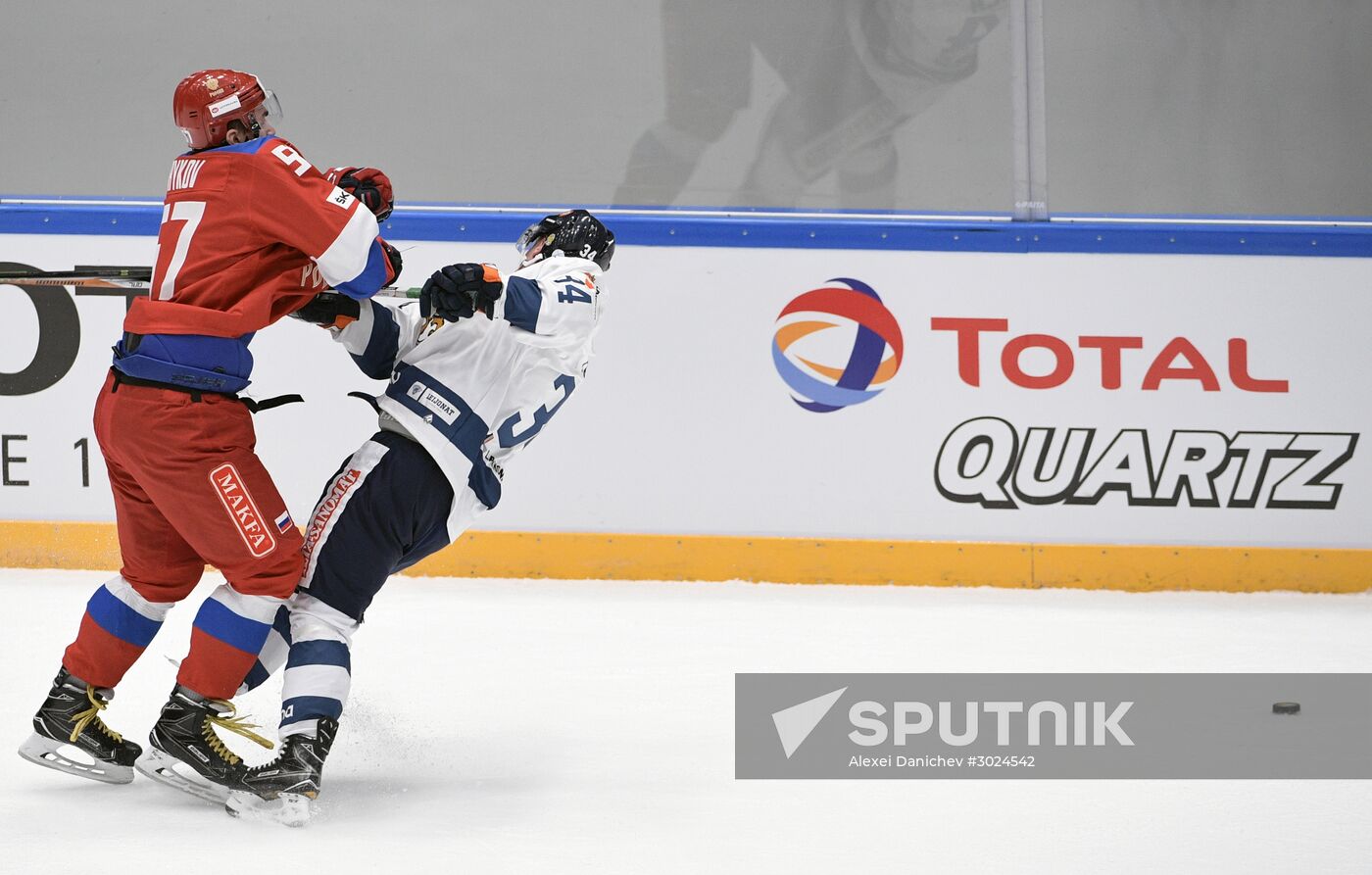 Euro Hockey Tour. Russia vs. Finland