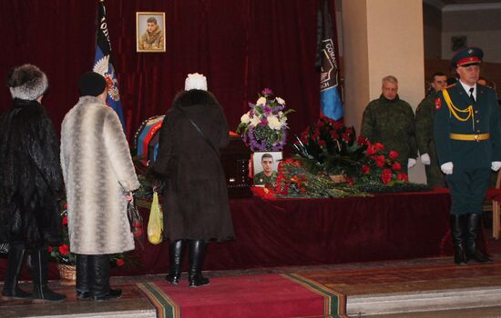 Farewell to Somalia batallion commander Mikhail Tolstykh (aka Givi) in Donetsk