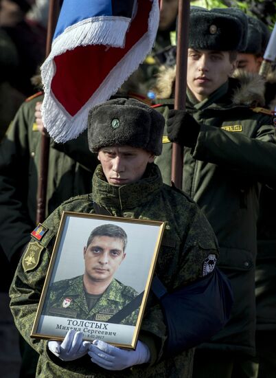 Farewell to Somalia batallion commander Mikhail Tolstykh (aka Givi) in Donetsk