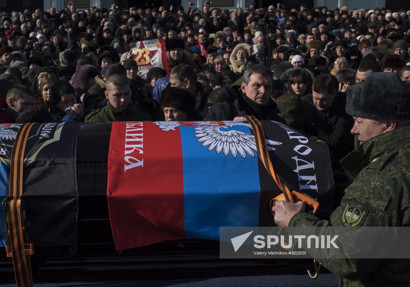 Farewell to Somalia batallion commander Mikhail Tolstykh (aka Givi) in Donetsk