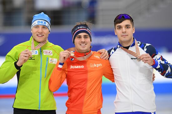 Speed skating. World Single Distances Championships