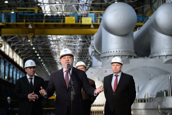 World's biggest steam turbine T-295 is commissioned in Yekaterinburg
