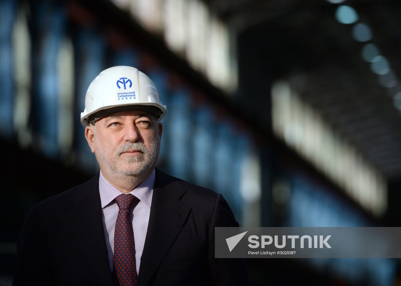 World's biggest steam turbine T-295 is commissioned in Yekaterinburg