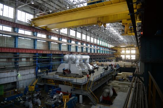 World's biggest steam turbine T-295 is commissioned in Yekaterinburg