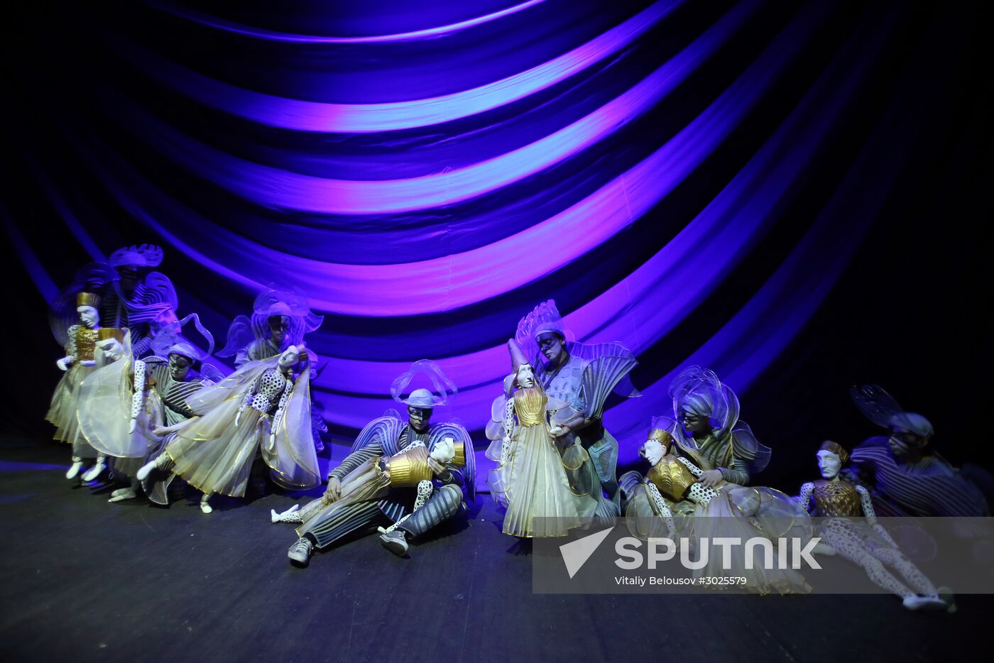 Dress rehearsal of "Noye's Fludde" opera