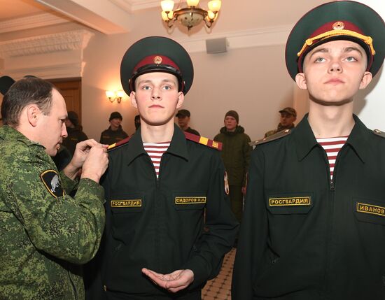 Russian National Guard uniforms presented