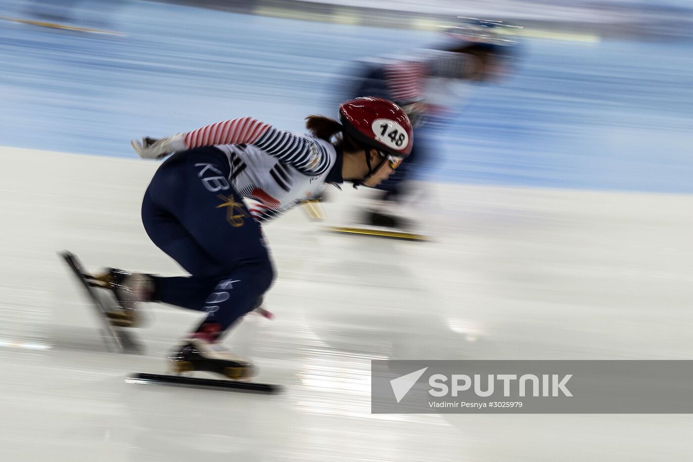 ISU Short Track Speed Skating World Cup. Qualification