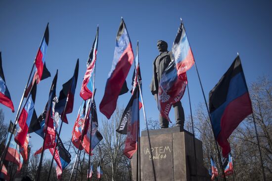 Rally marks anniversary of Donetsk–Krivoy Rog Soviet Republic