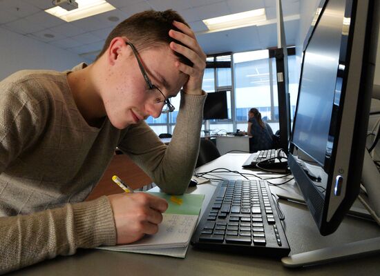 "Come and Solve!" nation-wide physics test in Vladivostok