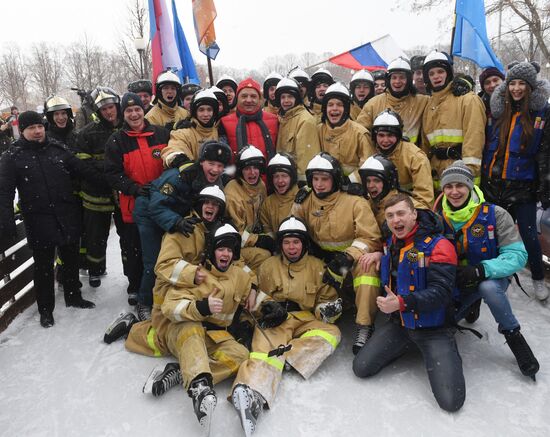 "Russian Emergencies Ministry for Healthy Lifestyle" flashmob