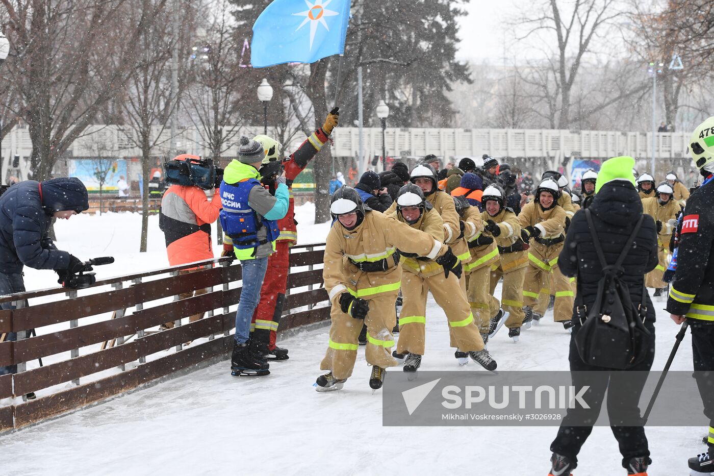 "Russian Emergencies Ministry for Healthy Lifestyle" flashmob