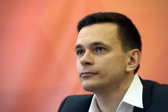 Solidarity movement holds convention