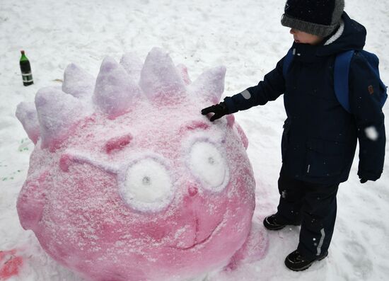 Art battle of Snowmen
