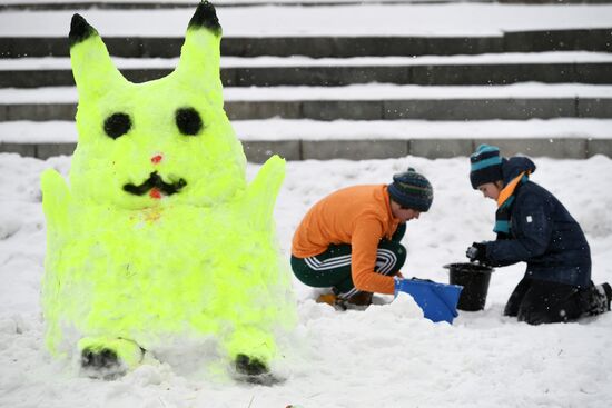 Art battle of Snowmen