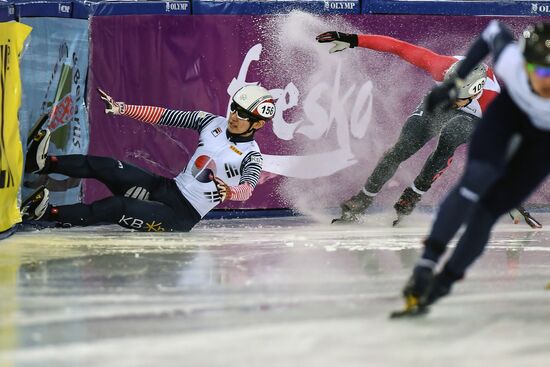 World Cup Short Track Speed Skating Minsk. Day Two