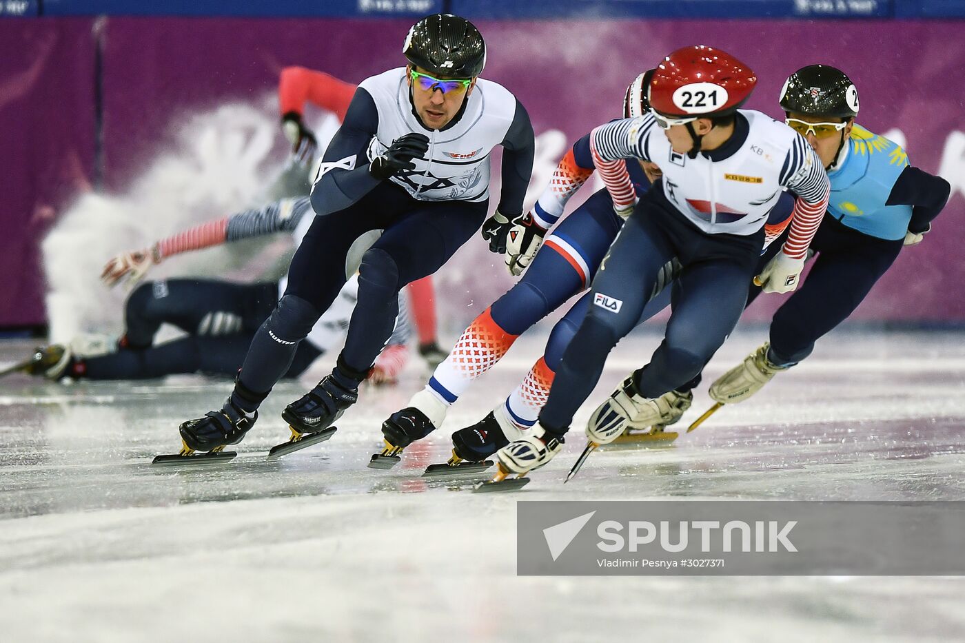 World Cup Short Track Speed Skating Minsk. Day Two