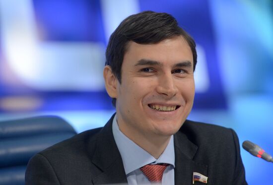 press conference on release of Gennady Zyuganov's book "The Time to Choose, the time to act"
