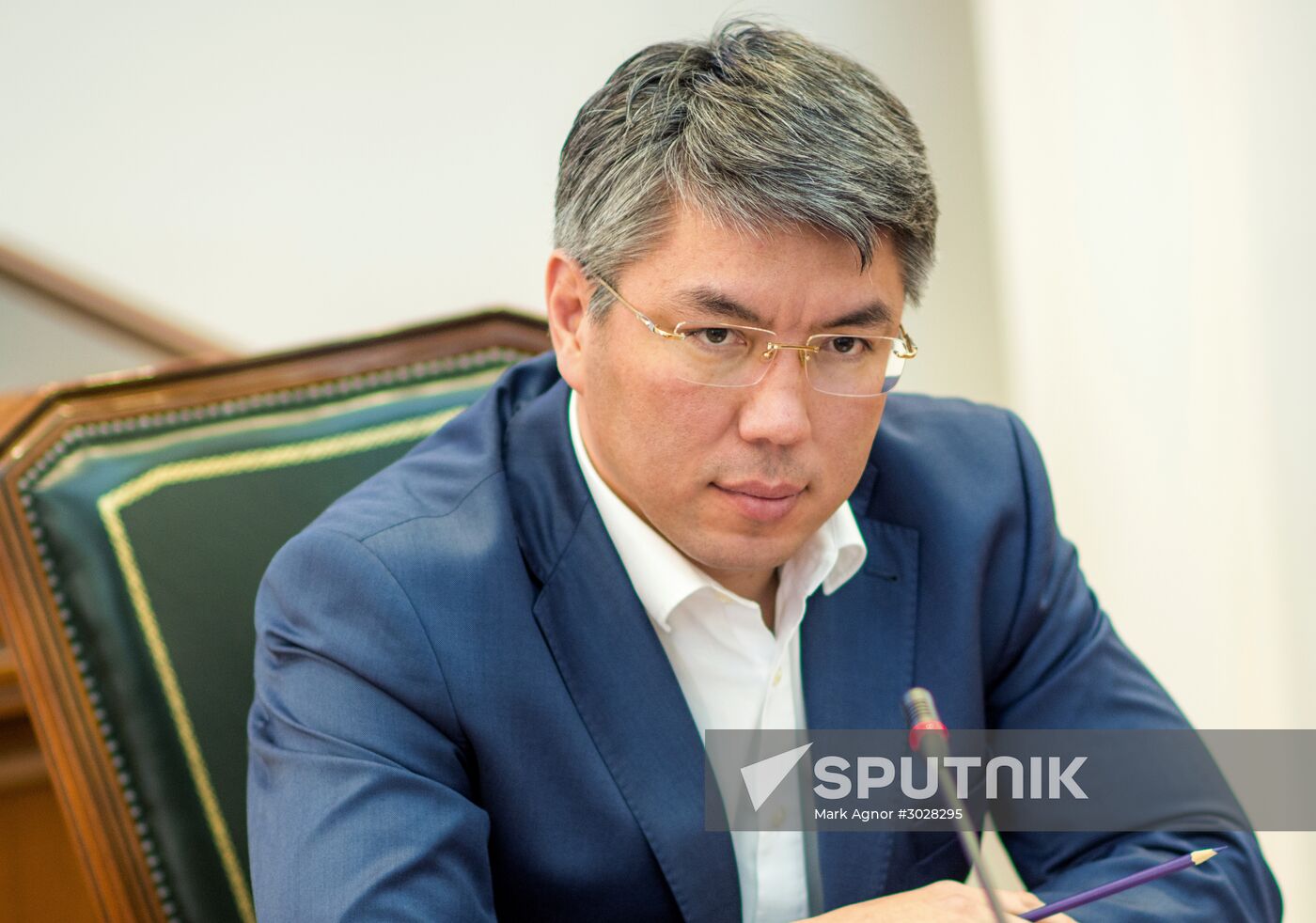 Acting Head of the Republic of Buryatia Alexei Tsydenov meets with chiefs of media outlets