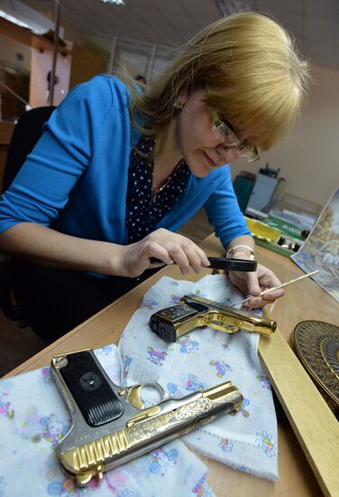 Award weapon production for Russian Defense Ministry in Zlatoust