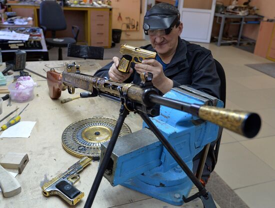 Award weapon production for Russian Defense Ministry in Zlatoust